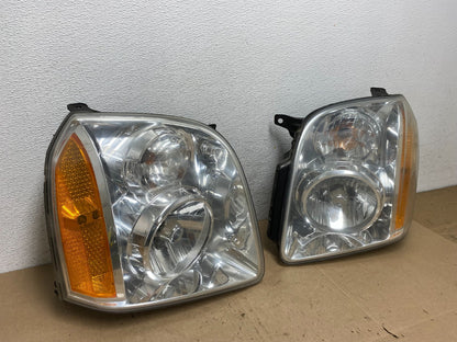 2007 - 2014 GMC Yukon Halogen Headlights Left+Right Side Set AE5978 DW2