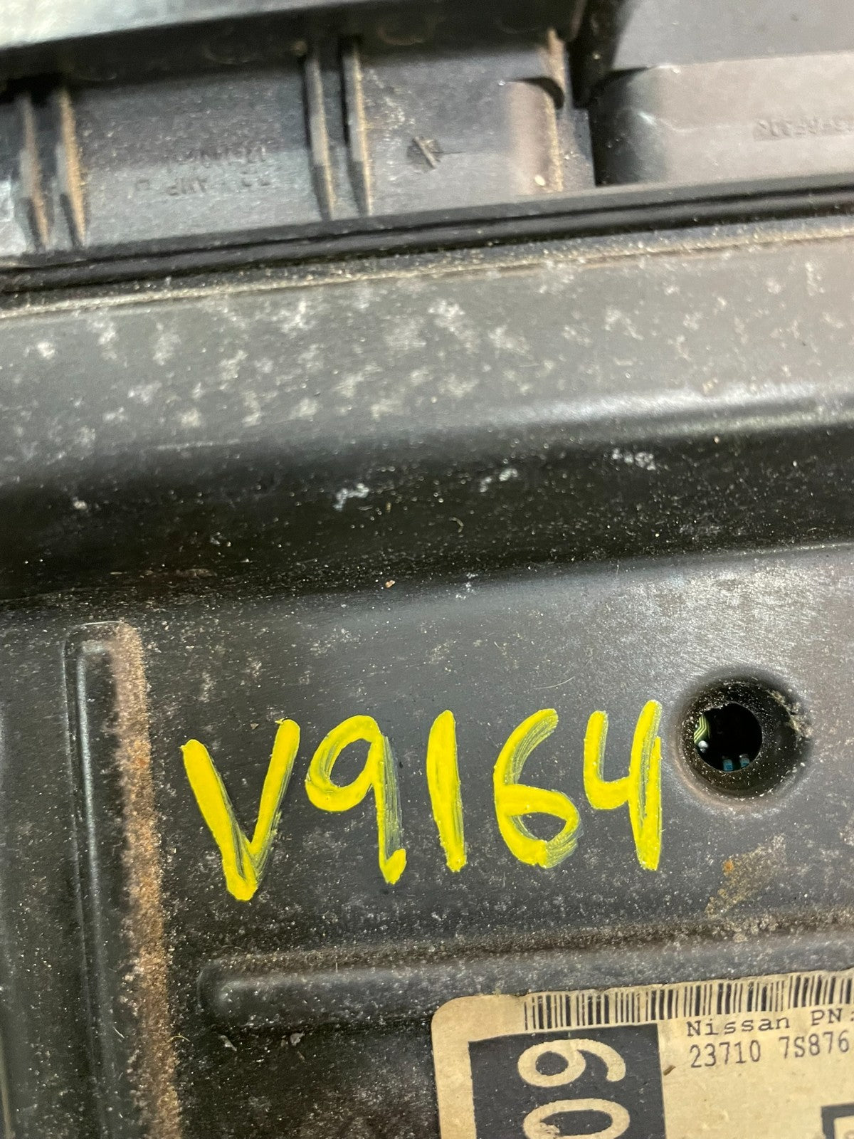 2004 Nissan Armada QX56 5.6L Engine Control Unit ECU ECM Module V9164 DG5