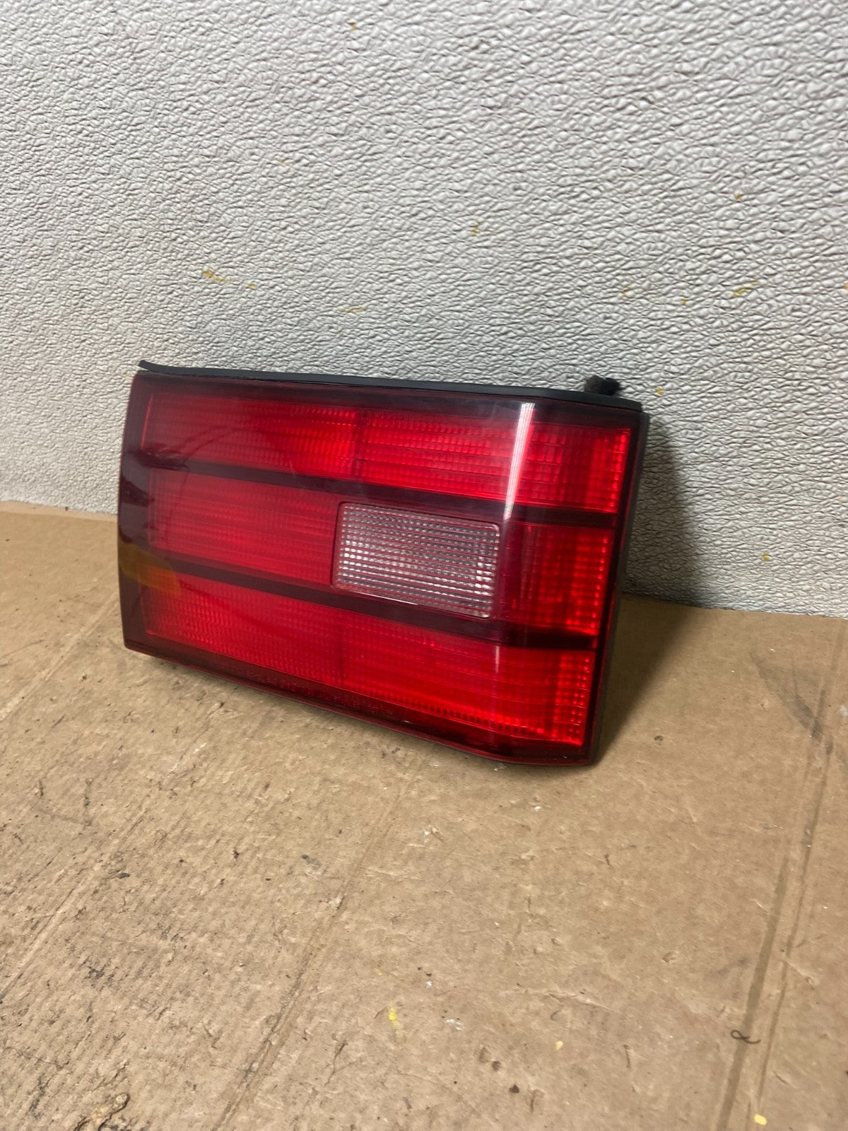 1990 - 1994 Lexus LS400 Left Driver Side Lh Tail Light OEM 81590-50010 AA36721