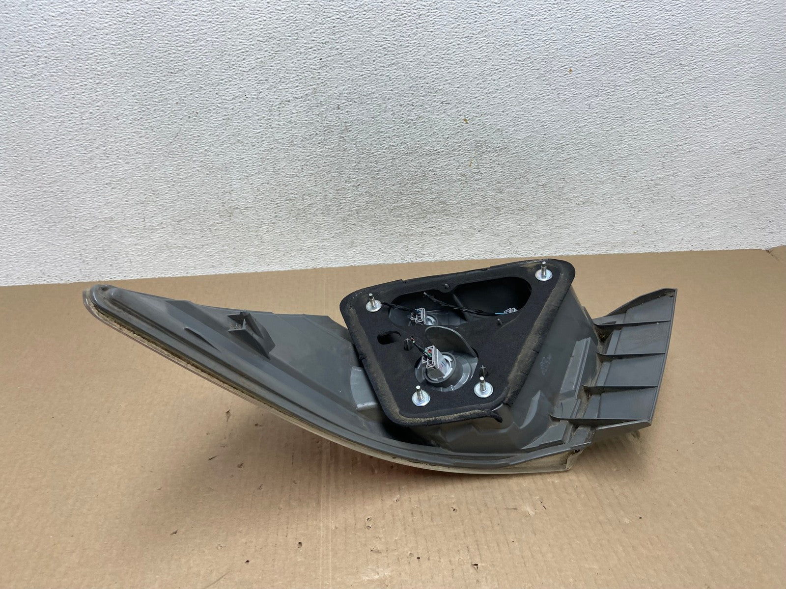 2008 to 2012 Honda Accord Sedan Tail light Left Driver LH Side AE7001 LK4