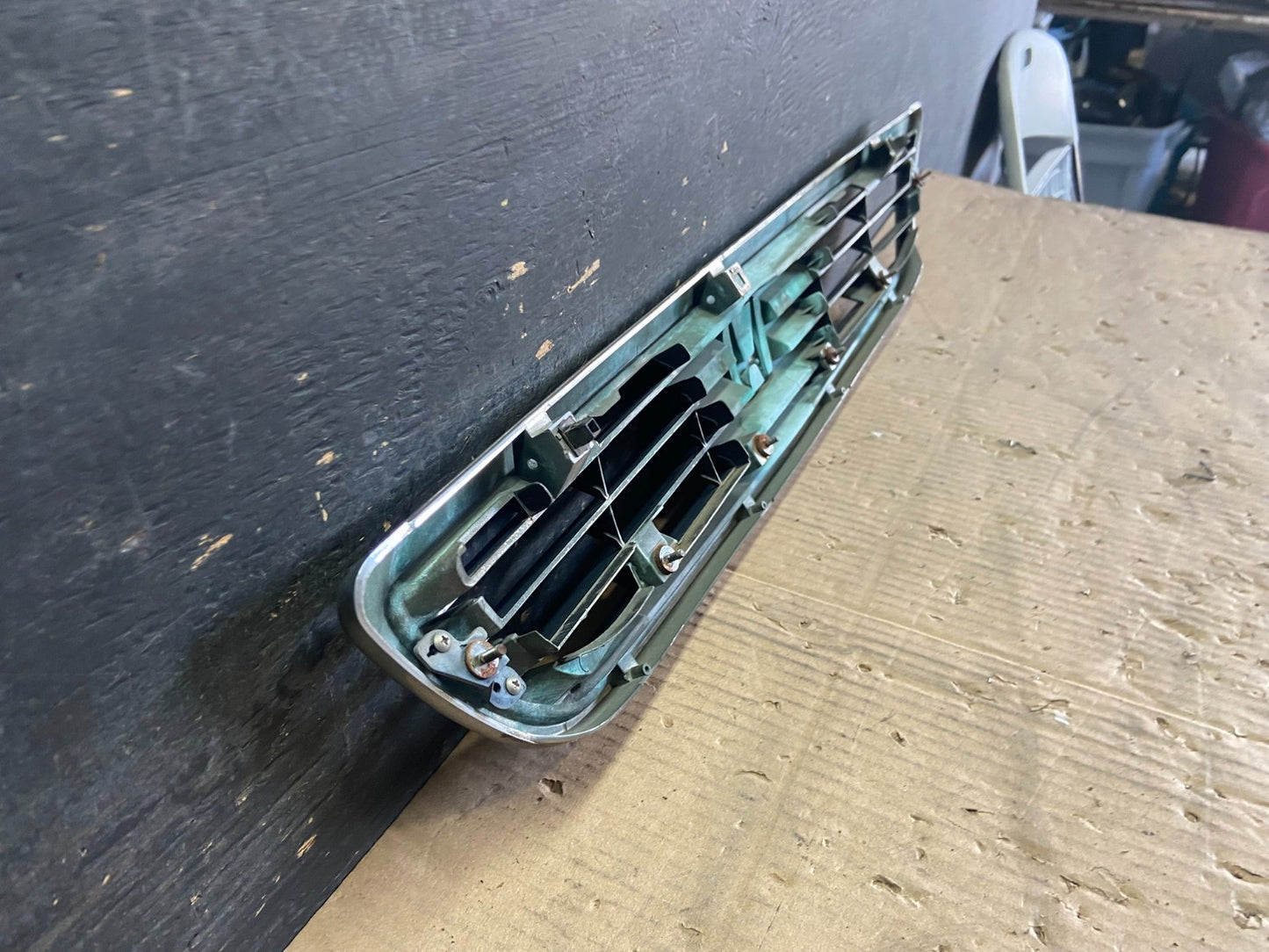 1995 to 1998 Honda Odyssey Front Grille Grill r5459 DG8