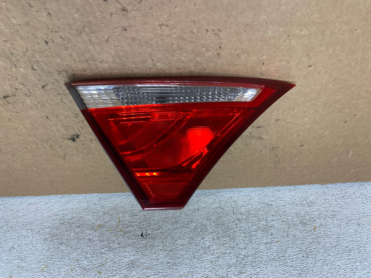 2015 - 2017 Toyota Camry Left Driver LH Side Tail Light Inner AI3710 LK0