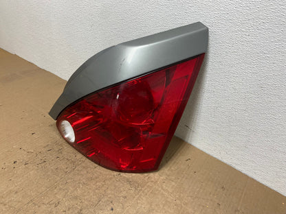 2004 2005 2006 2007 2008 Nissan Maxima Right Passenger Tail Light Oem AC0074 LK1
