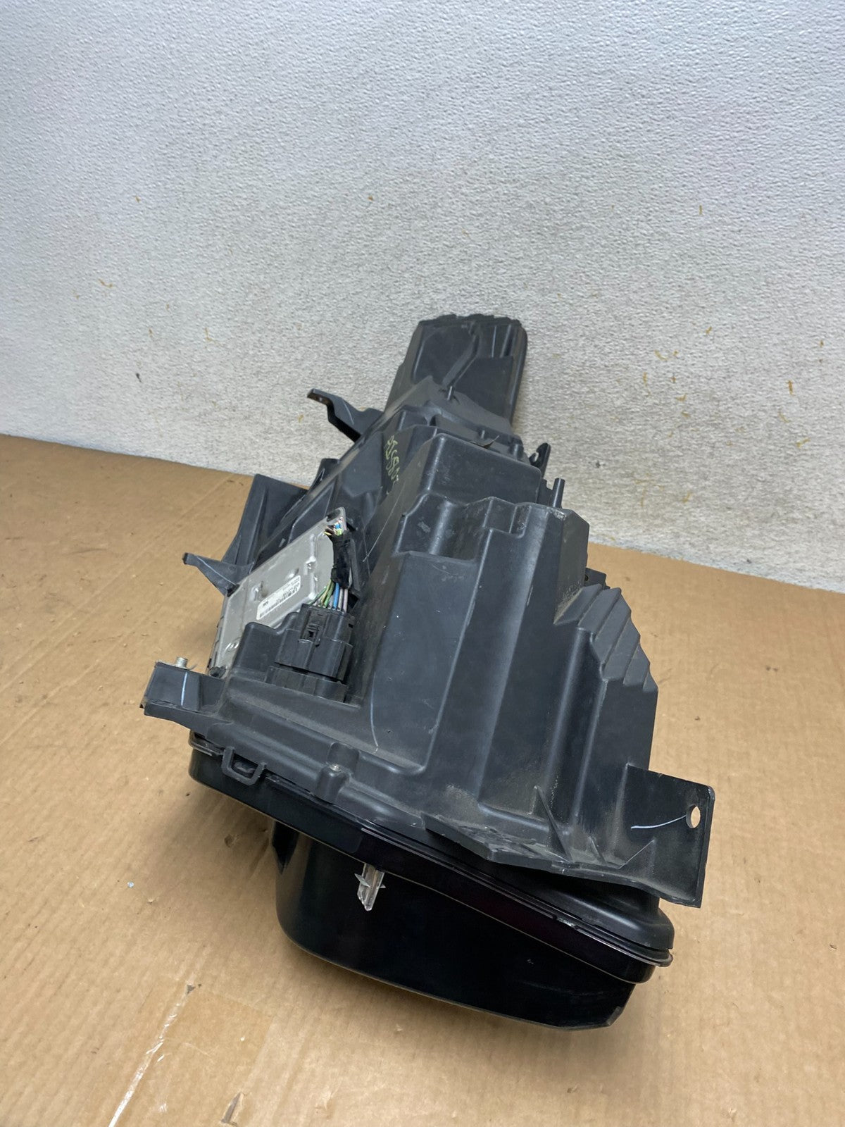 2020-2023 Ford Explorer Left Police Interceptor w/Module Headlight AI8803 DW5