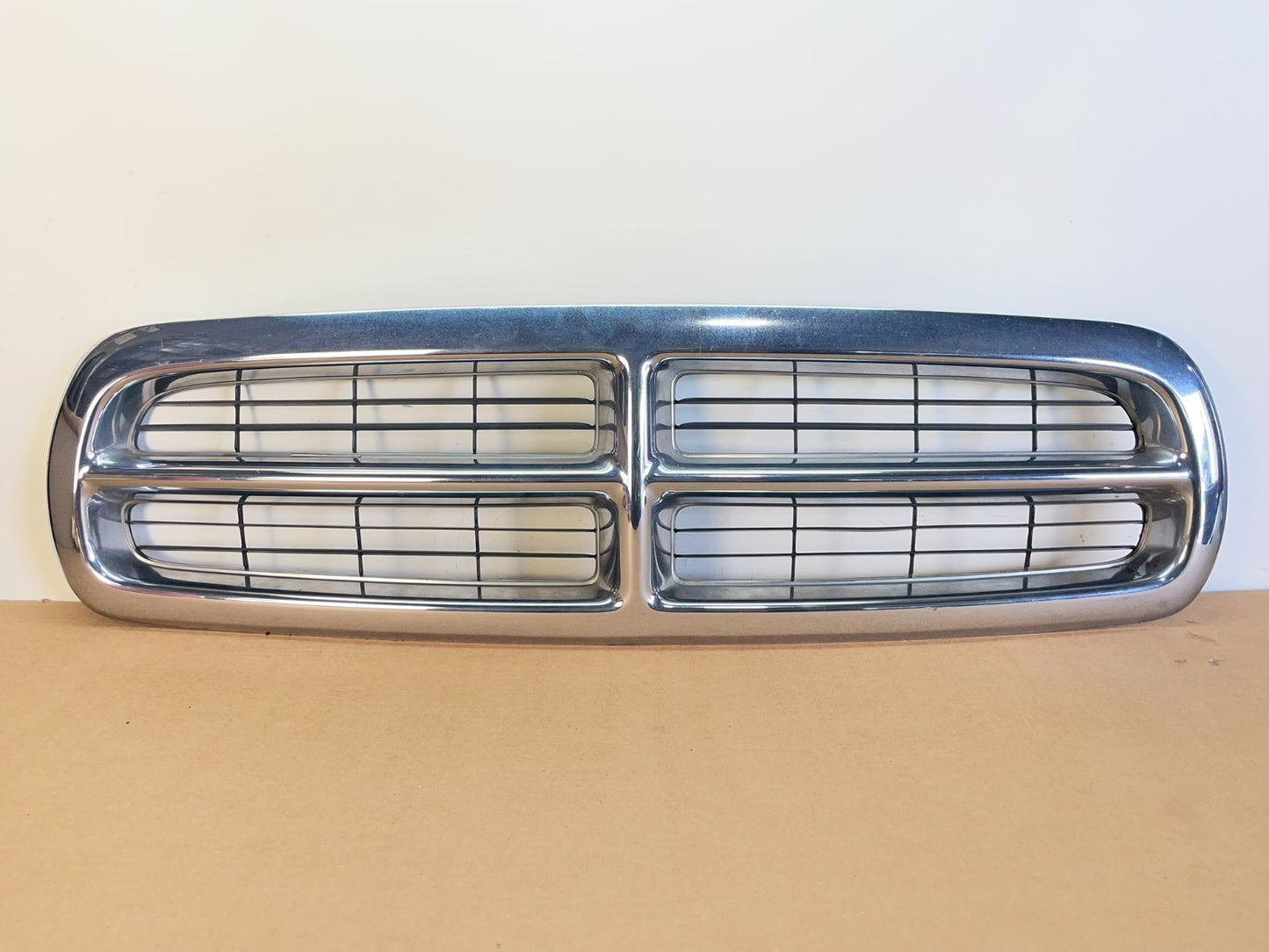1997 to 2004 Dodge Dakota Chrome Front Upper Grill Grille af8541 DG0