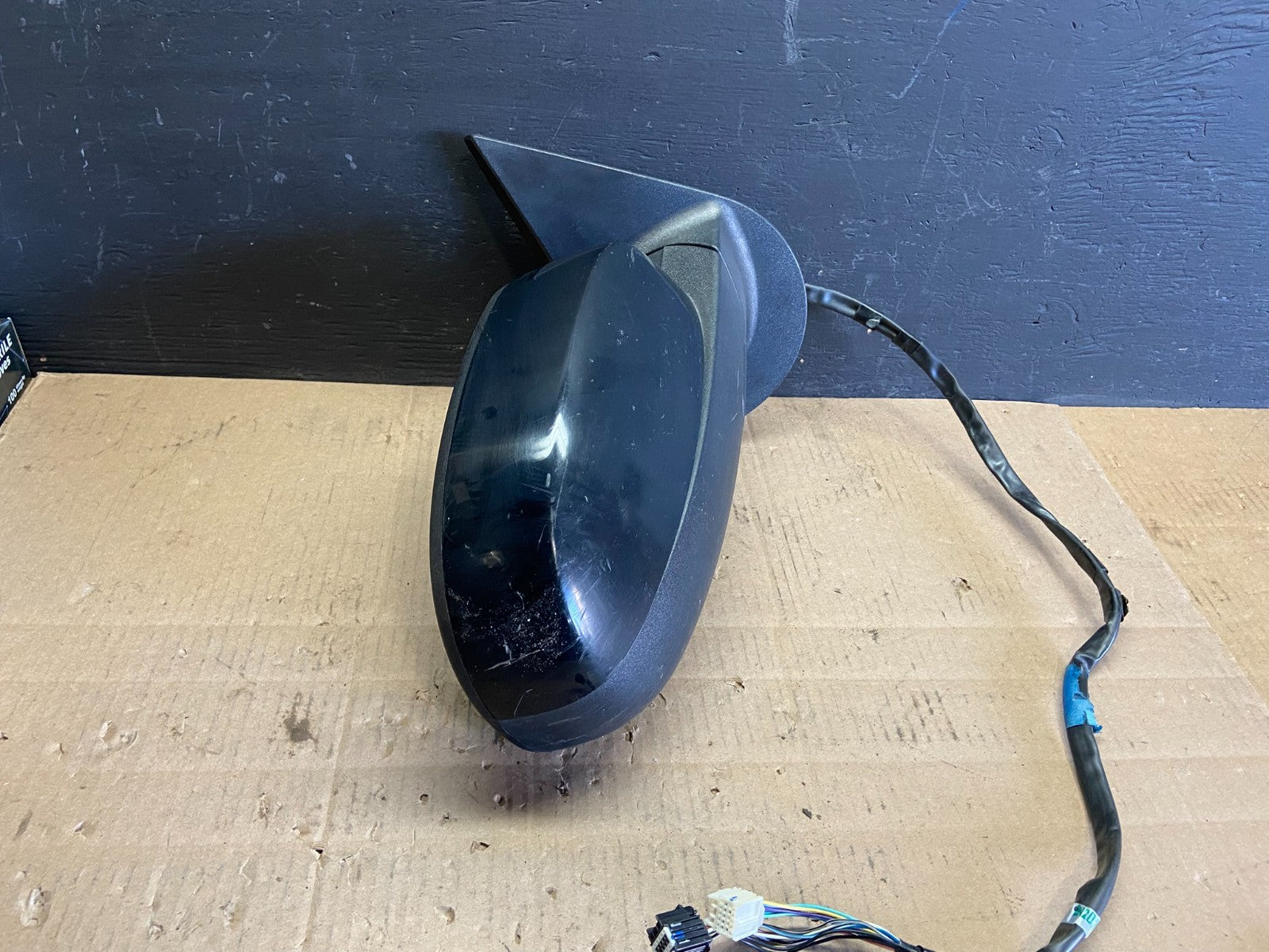 2007-2013 Chevrolet Tahoe Silverado Suburban Right Passenger Mirror AB7747 MS1