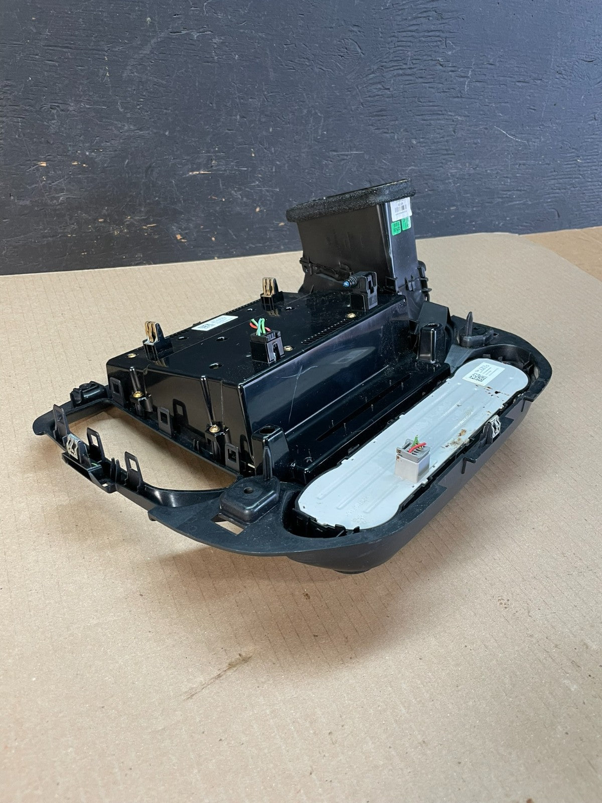 2016-2018 Chevrolet Colorado AM/FM Radio Screen Display Climate Control AE3404 D3