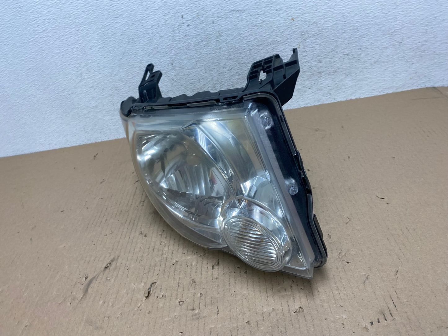 2008 to 2012 Ford Escape Headlight Right Passenger RH Side Halogen AE7347 LK1