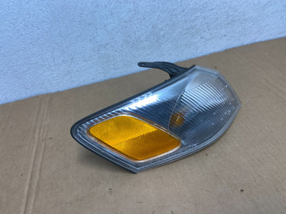 1997 1998 1999 Toyota Camry Right Passenger RH Turn Signal AD2596 DW2