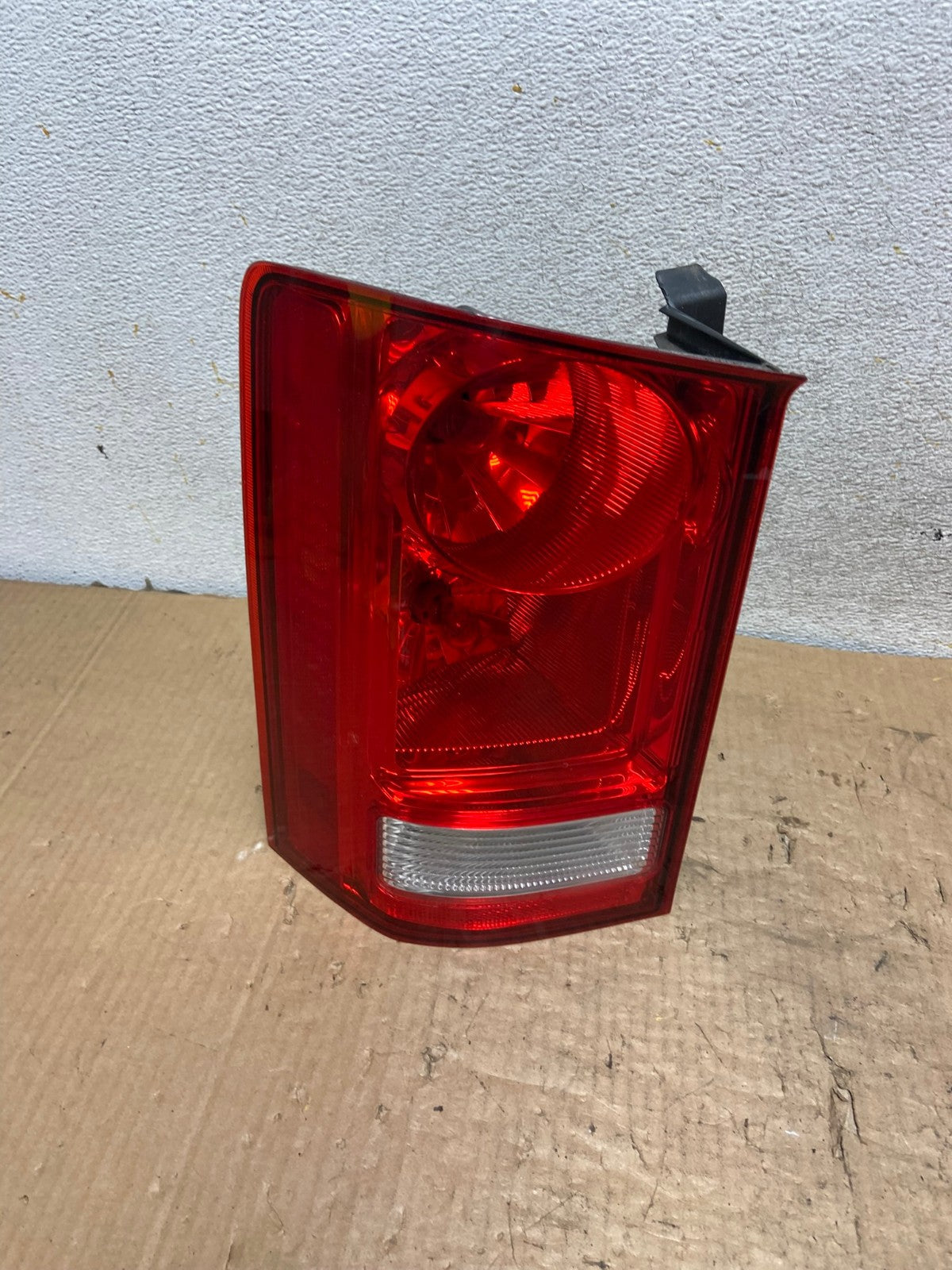 2009 to 2015 Honda Pilot Left Driver Lh Side Tail light AI8240 LK0