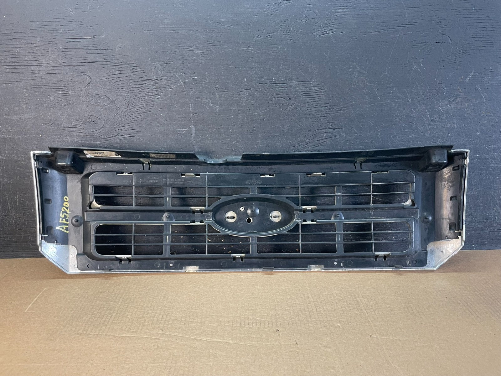 2008 to 2012 Ford Escape Front Upper Grill Grille Aftermarket AF5200 DG3