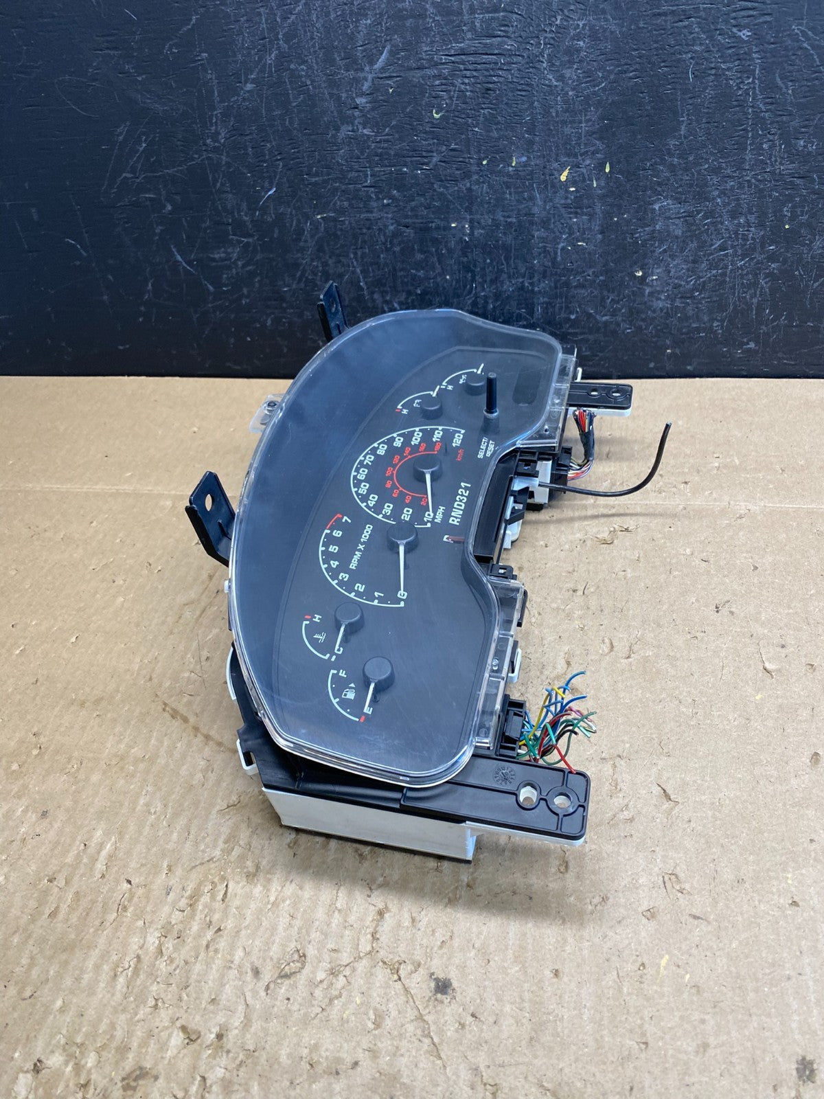 2002 Ford Explorer Speedometer Cluster Gauge AC9048 DW1