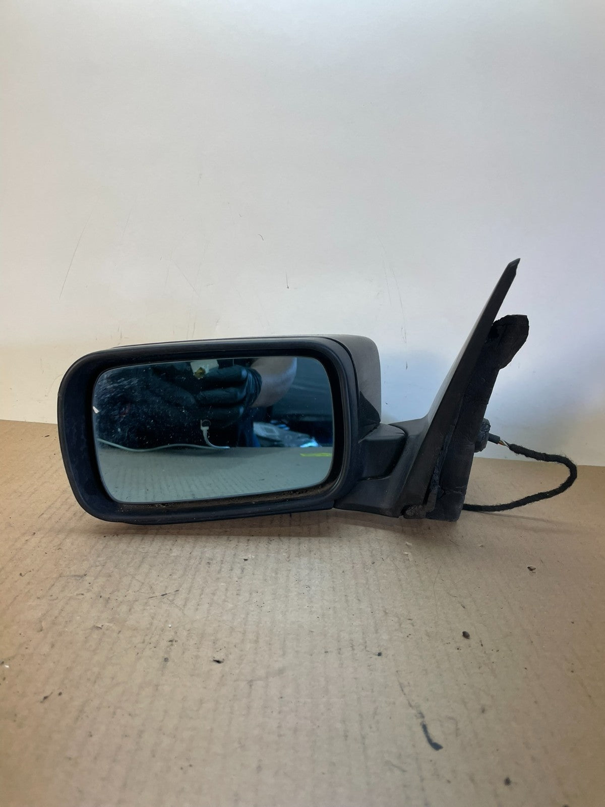 1999 to 2005 BMW 3-Series Left Driver Lh Side View Door Mirror ai4160 DG7