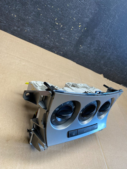 2010 to 2011 Mazda 3 Heat Climate Control Switch ai2992 DG3