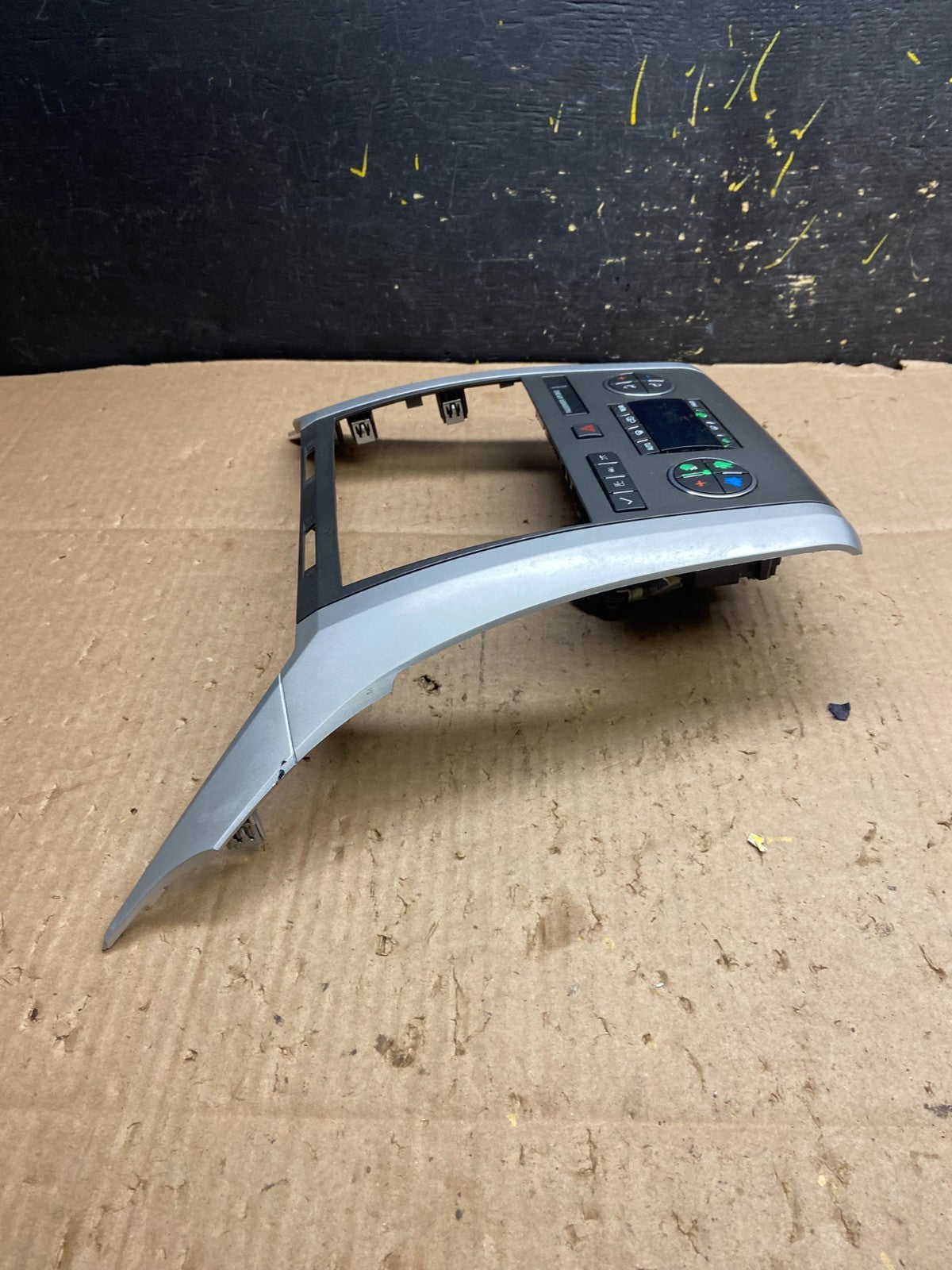 2008 to 2012 Buick Enclave AC Heater Climate Control Unit Y5363 DG2