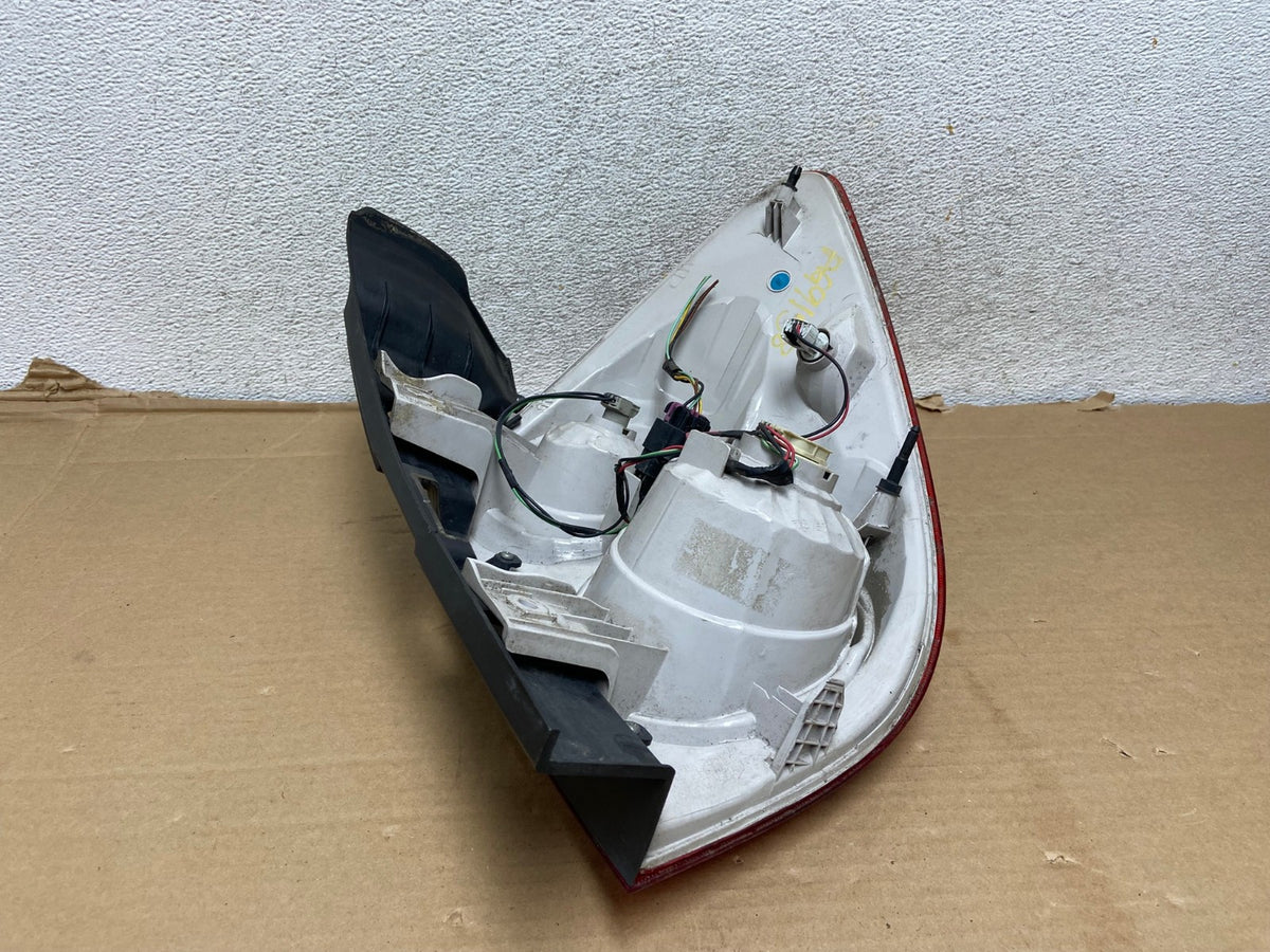 2010 to 2015 Chevrolet Equinox Left Driver Lh Side Tail Light AG9158 LK7