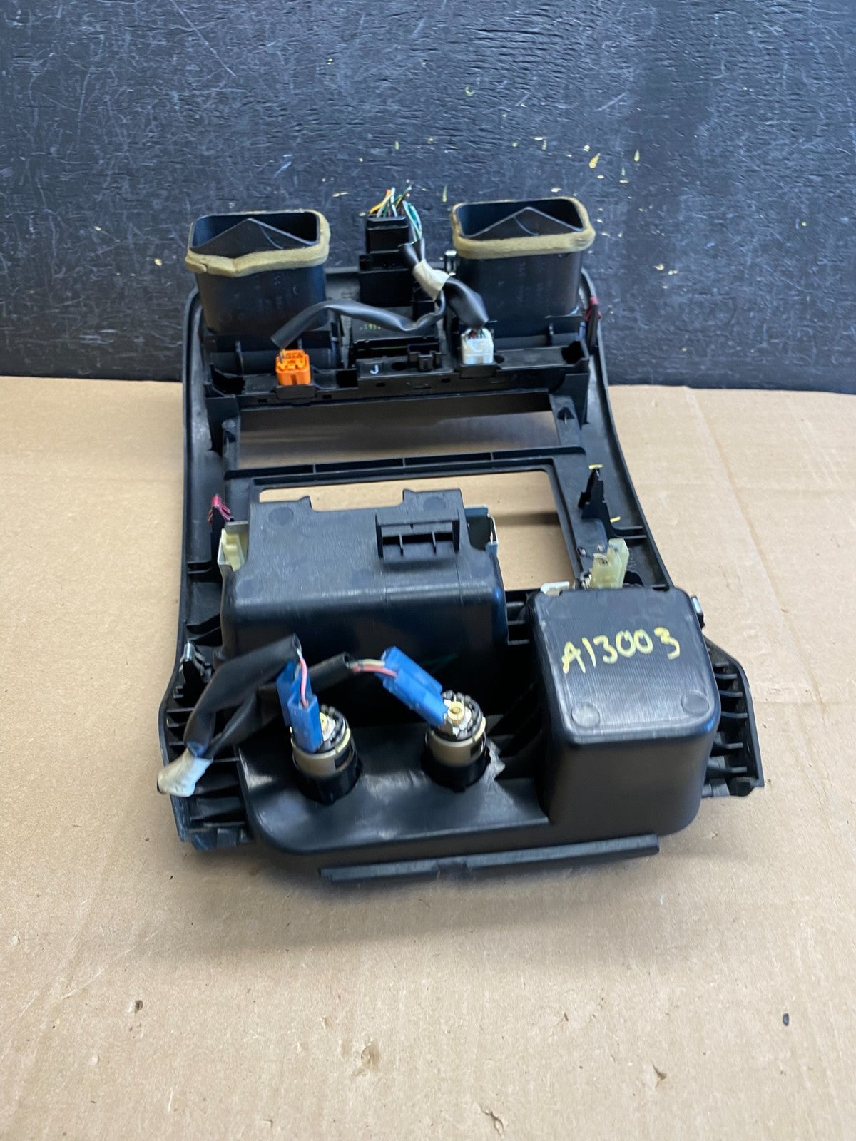 1996 to 1998 Toyota 4Runner Climate Control Heater Radio Bezel AI3003 DG7