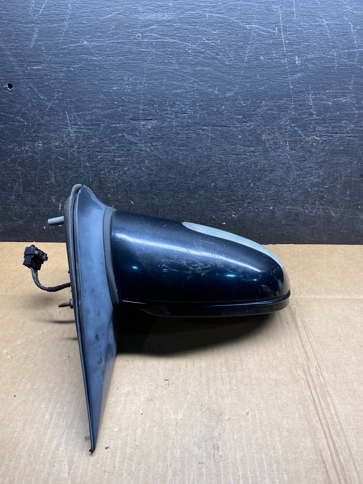 2002 to 2005 Mercedes ML Right Passenger Side View Door Mirror AI9702 DG2