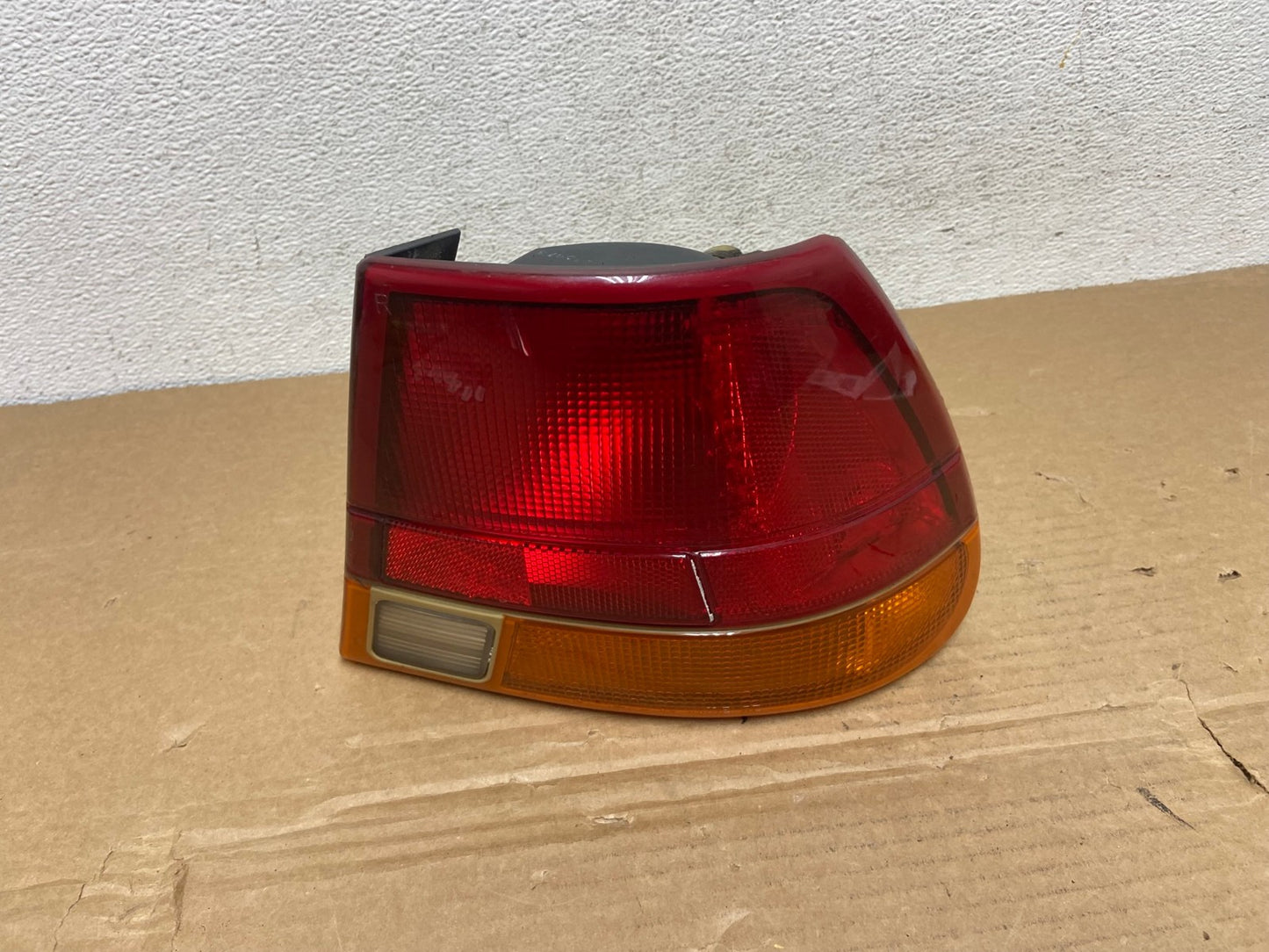 1997-1999 Saturn SL SL1 Sedan Right Passenger RH Side Tail Light AD3863 LK0