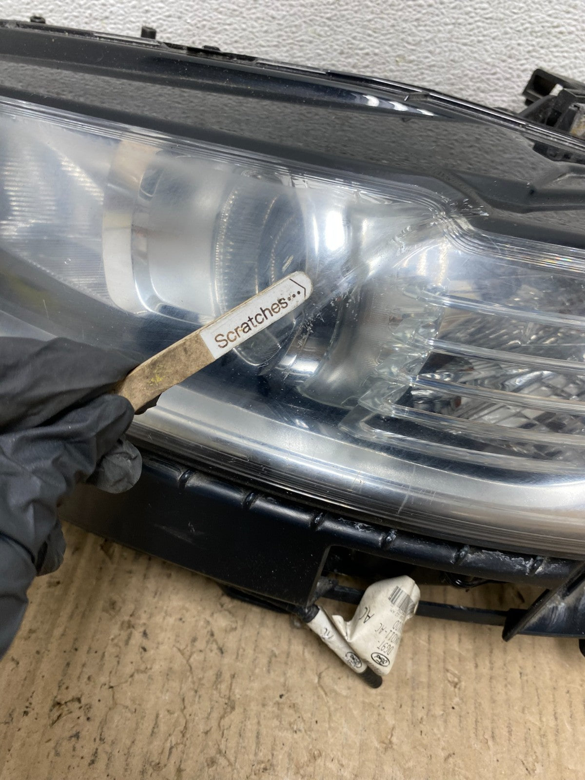 2013 to 2016 Ford Fusion Left Driver Lh Side Headlight AF6041 DW3