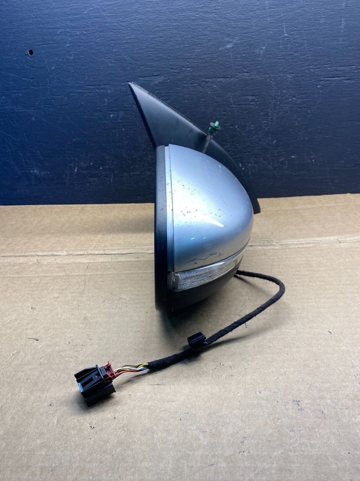 2010-2014 Volkswagen Golf GTI Right Passenger RH View Door Mirror ad3334 DG11