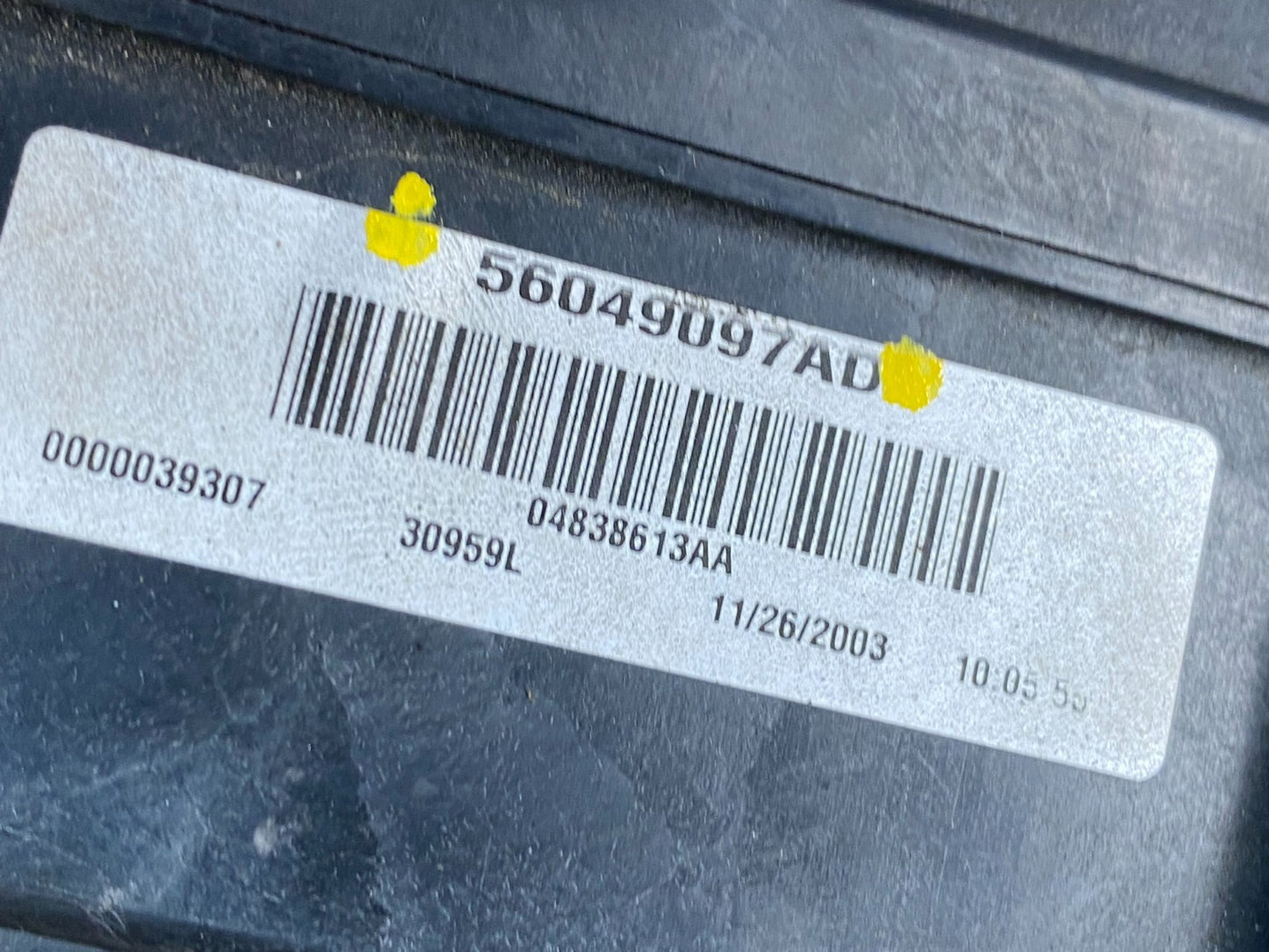 2004 2005 Dodge Durango Fusebox Fuse Box Relay Body BCM Module R8480 DG8