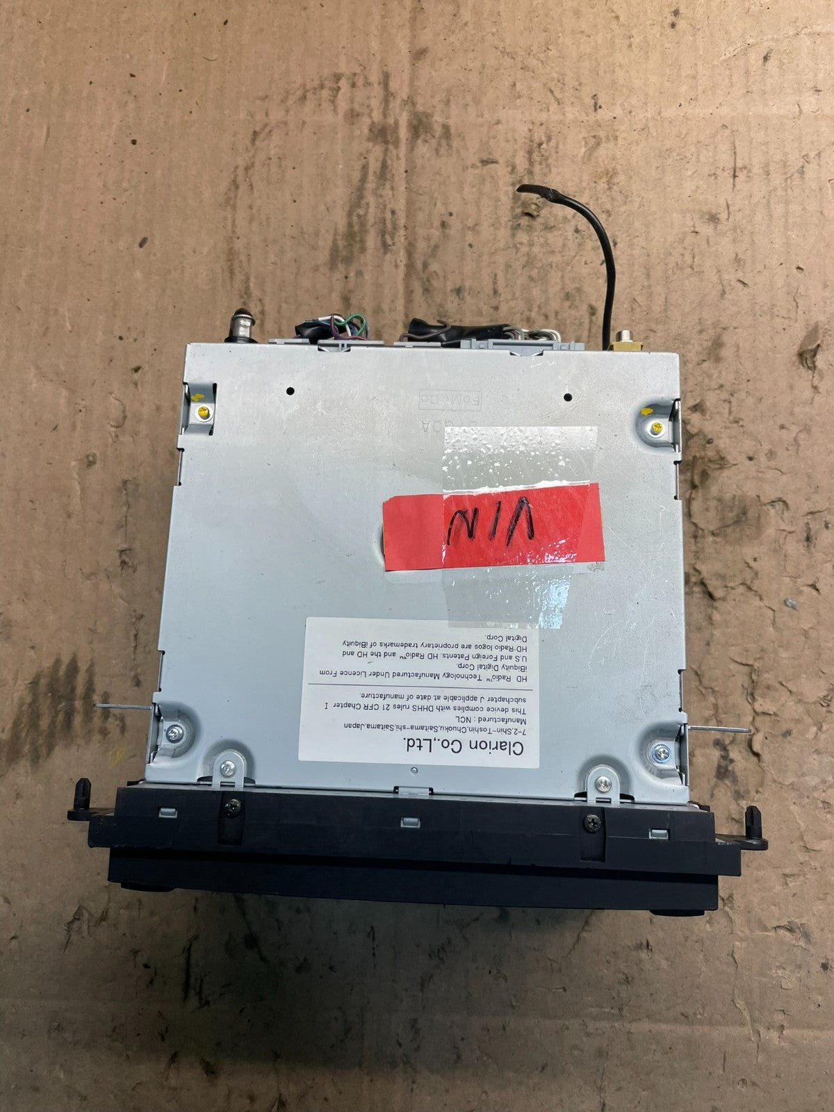 2011 to 2012 Ford Escape Radio Info Navigation Display Screen t7501 DG4