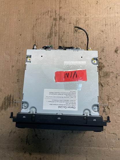 2011 to 2012 Ford Escape Radio Info Navigation Display Screen t7501 DG4