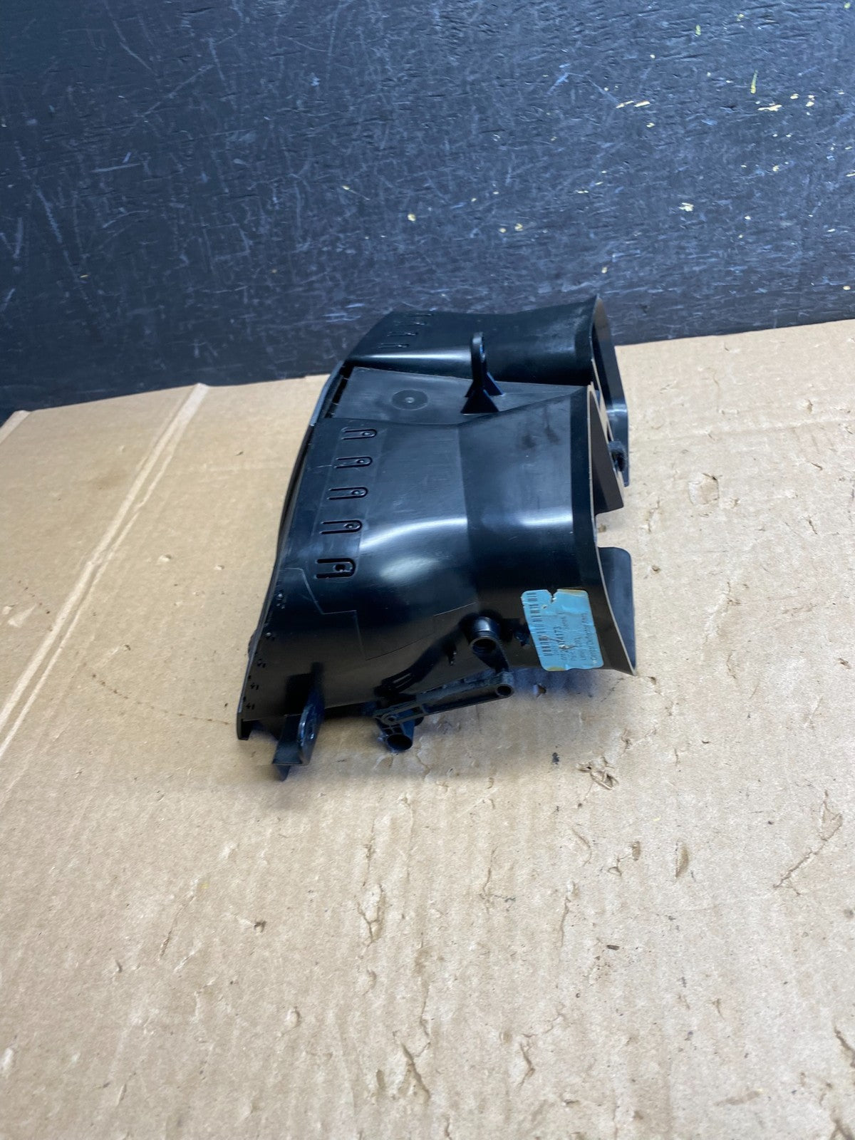 2007 to 2009 Cadillac SRX Front Center Dash Clock Air Vent AJ1287 DW2