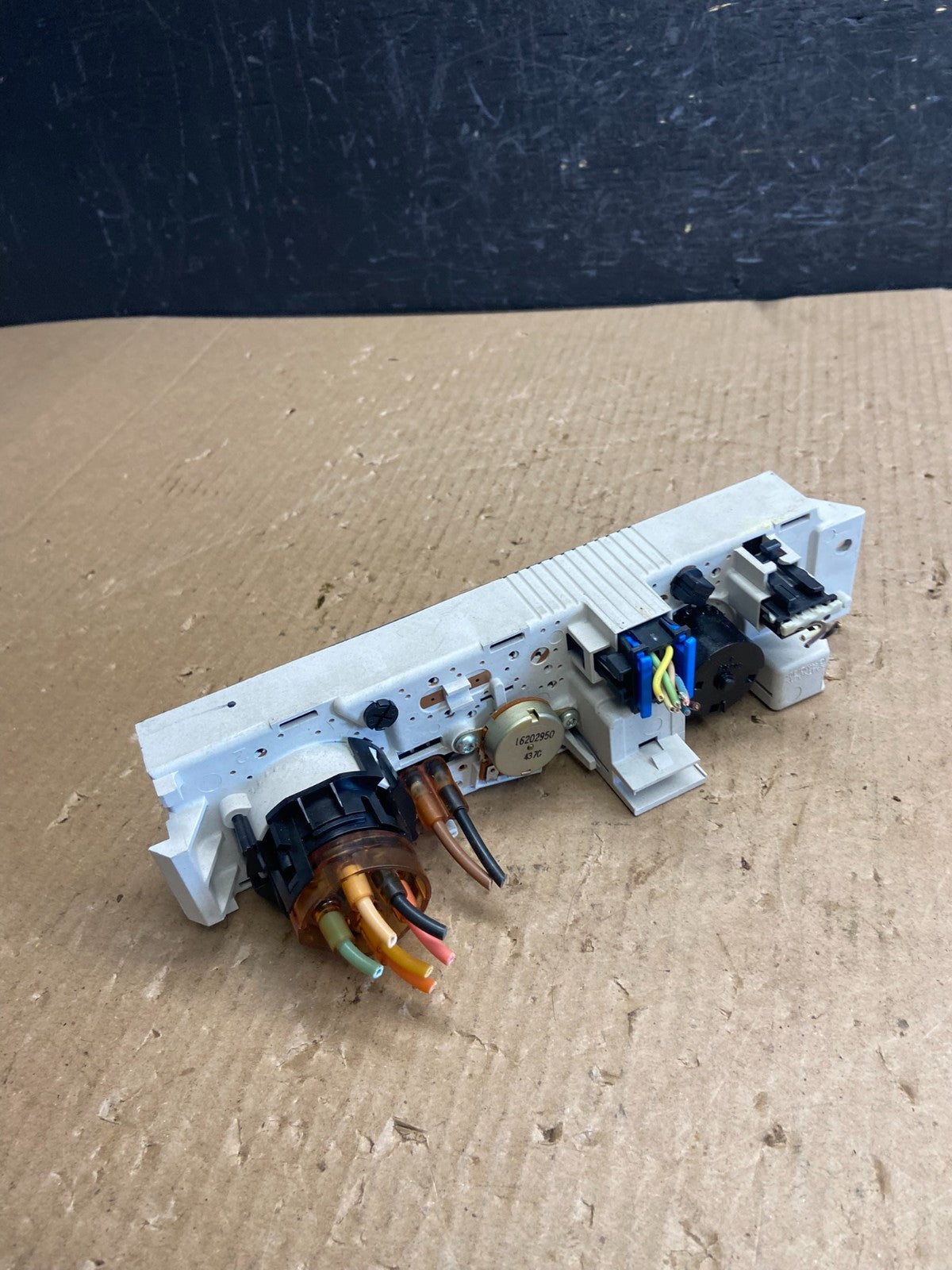 2001 - 2007 GMC Chevrolet Express 1500 Climate Control A/C ae4013 DG3