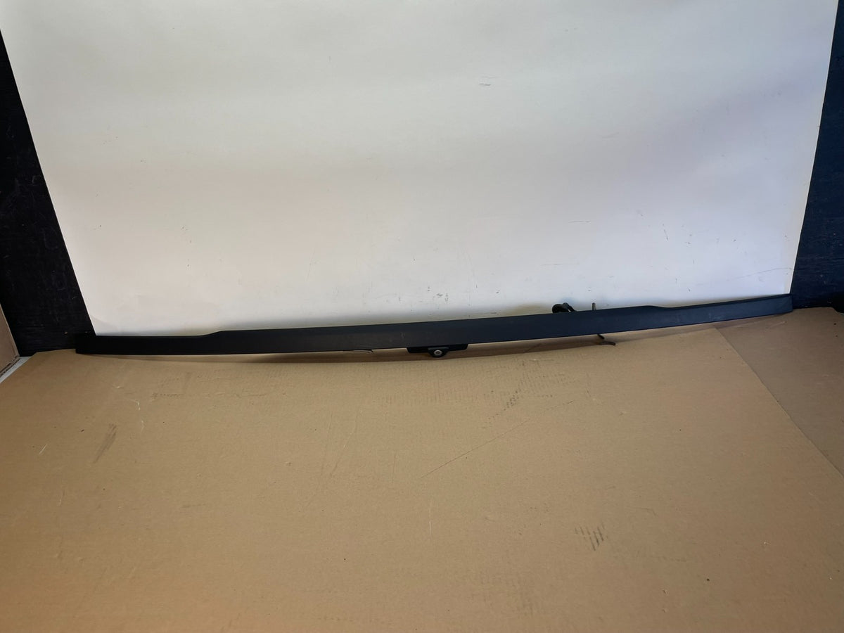 2011 to 2014 Ford Explorer Rear Tailgate Gate Trim Molding With Camera ai4240 DG0