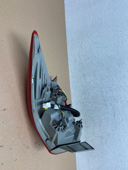 2016 2017 2018 Nissan Sentra Left Driver LH Side Tail Light AE7151 LK4