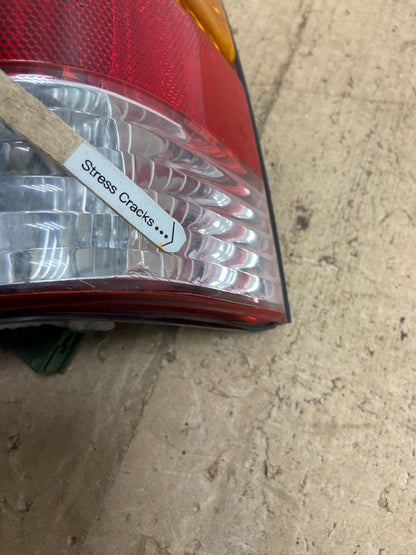 2001 to 2007 Ford Escape Right Passenger RH Side Tail Light AC7346 DW3