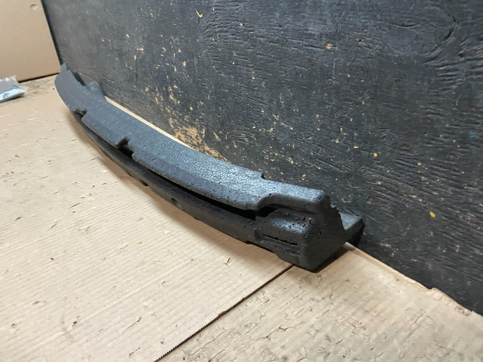 2009 to 2012 Sorento Front Bumper Impact Energy Absorber Foam Pad OEM X7905  DG1