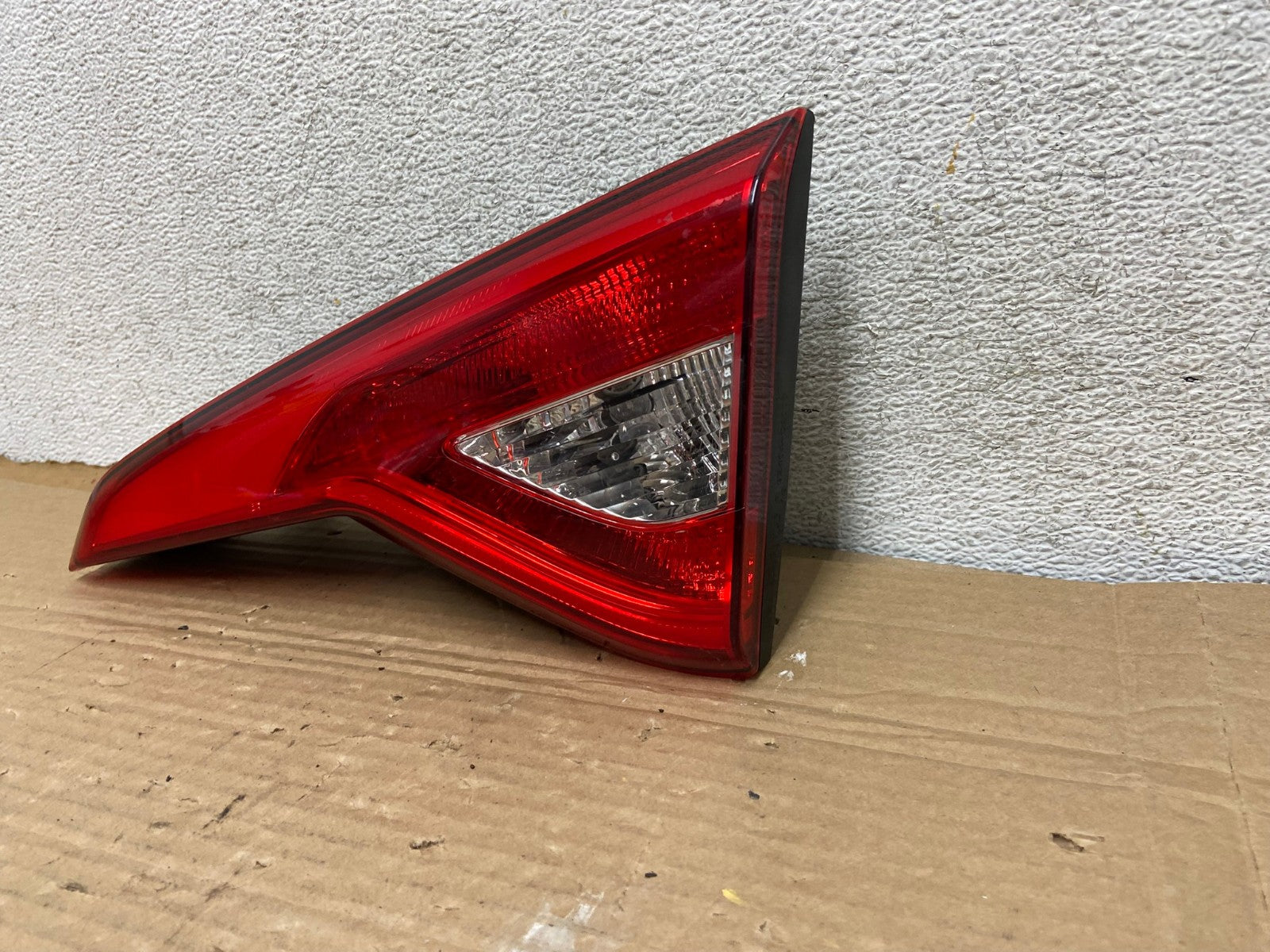 2015 2016 2017 Hyundai Sonata Right Passenger RH Inner Tail Light AG9078 LK2