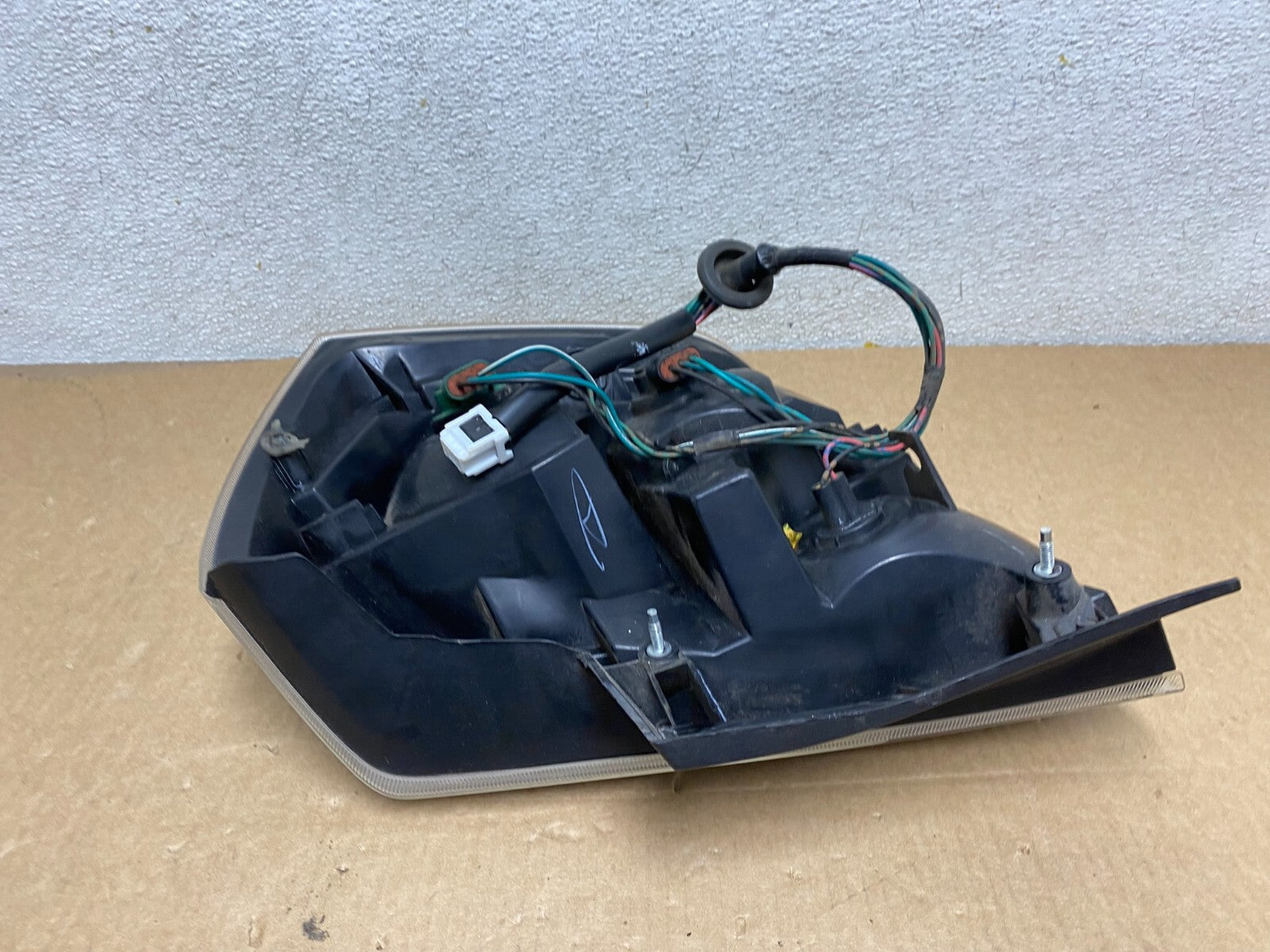 2013 2014 2015 Nissan Sentra Left Driver Side Tail Light F8643 PS9