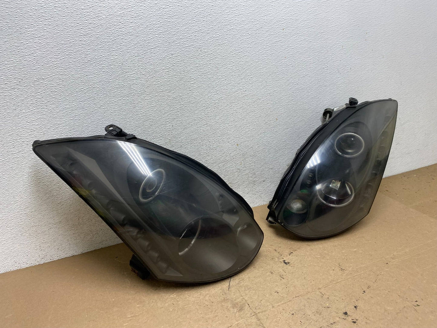 2003 to 2007 Infiniti G35 Coupe Left+Right Side Headlights AF50342