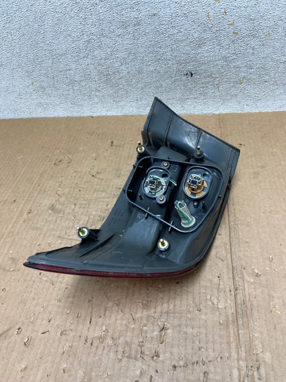 1997 1998 1999 Lexus ES300 Left Driver Side Tail Light AI5474 LK6