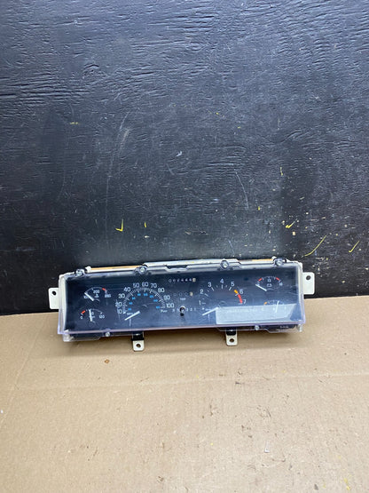 2002 to 2004 Honda Odyssey Speedometer Instrument Cluster t9317 DG0