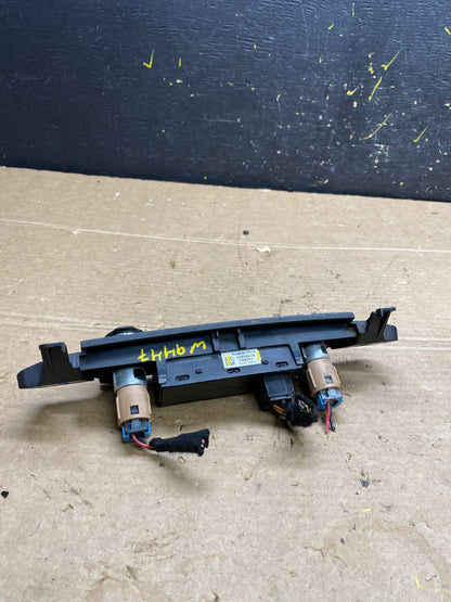 2007-2014 Chevrolet Tahoe Silverado Yukon Pedal Traction Control Switch W9447 DG3