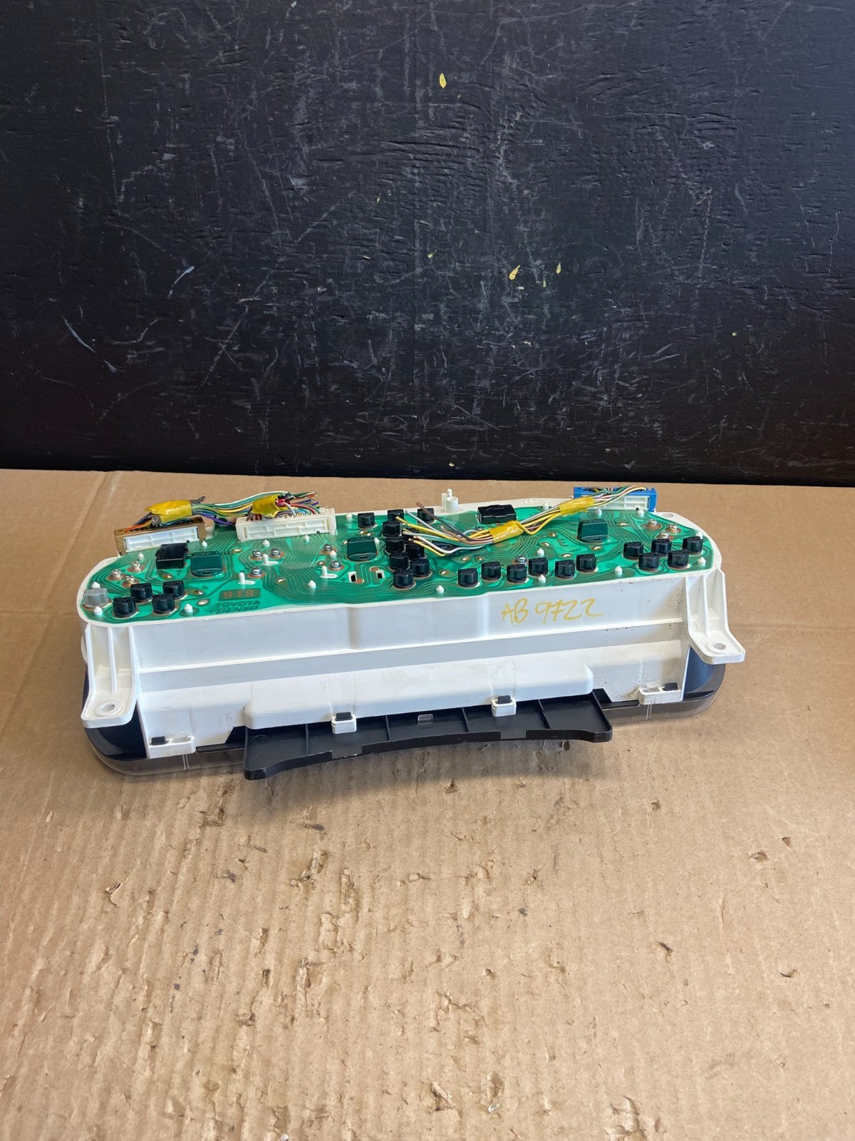 2001 2003 Toyota Sienna Speedometer Cluster Gauge AB9722 DG5