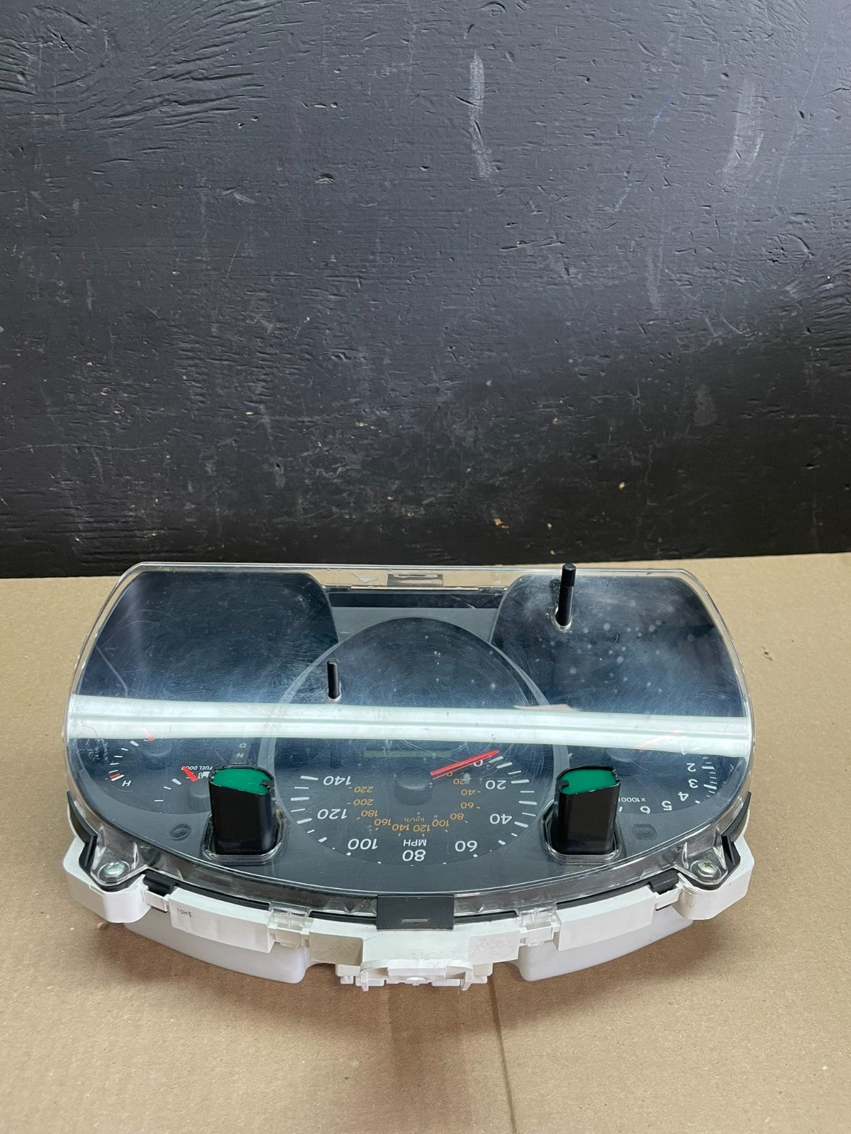 2004 to 2007 Toyota Highlander Speedometer Insrument Gauge Cluster AB7825 DG4