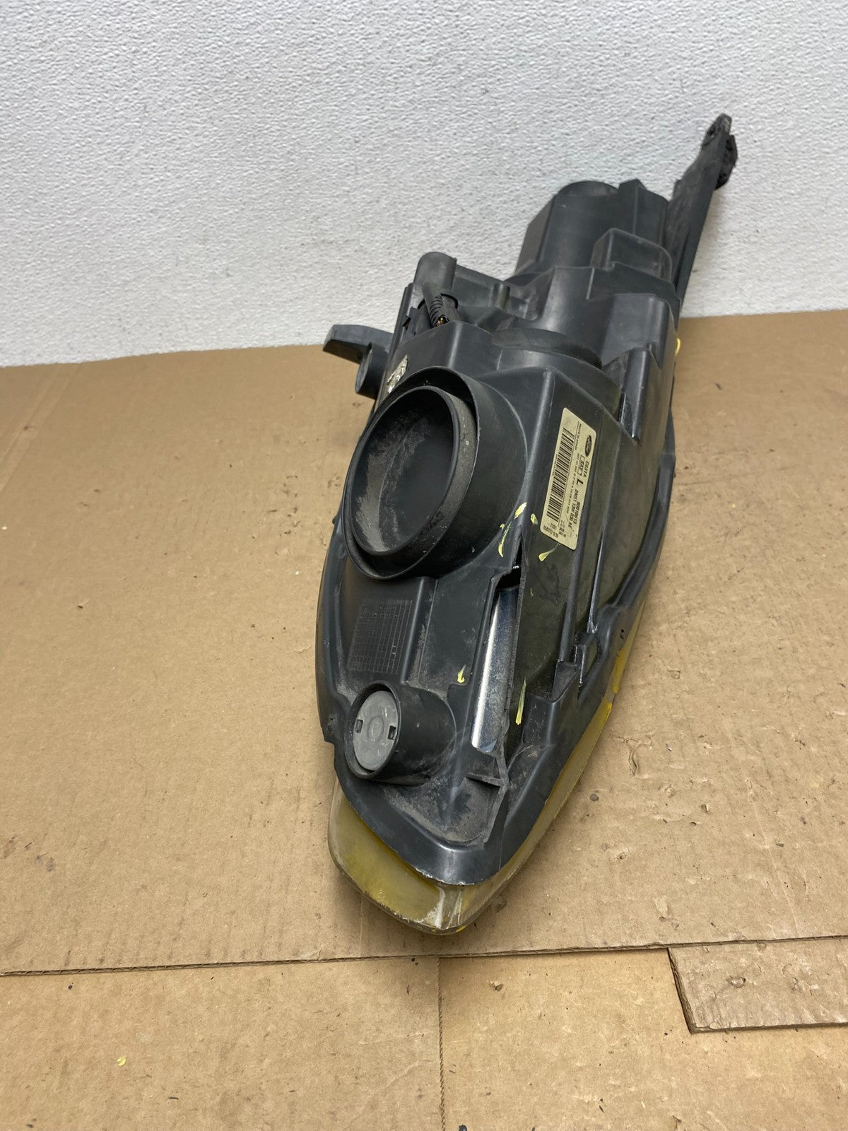 2013 to 2016 Ford C-MAX Left Driver LH Side Headlight AC5874 DW10