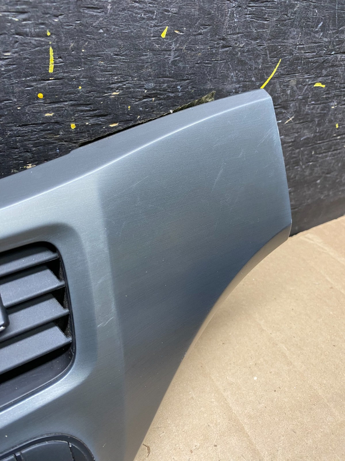 2005 to 2010 Honda Odyssey Radio Climate Control Dash Trim Bezel U5794 DG2