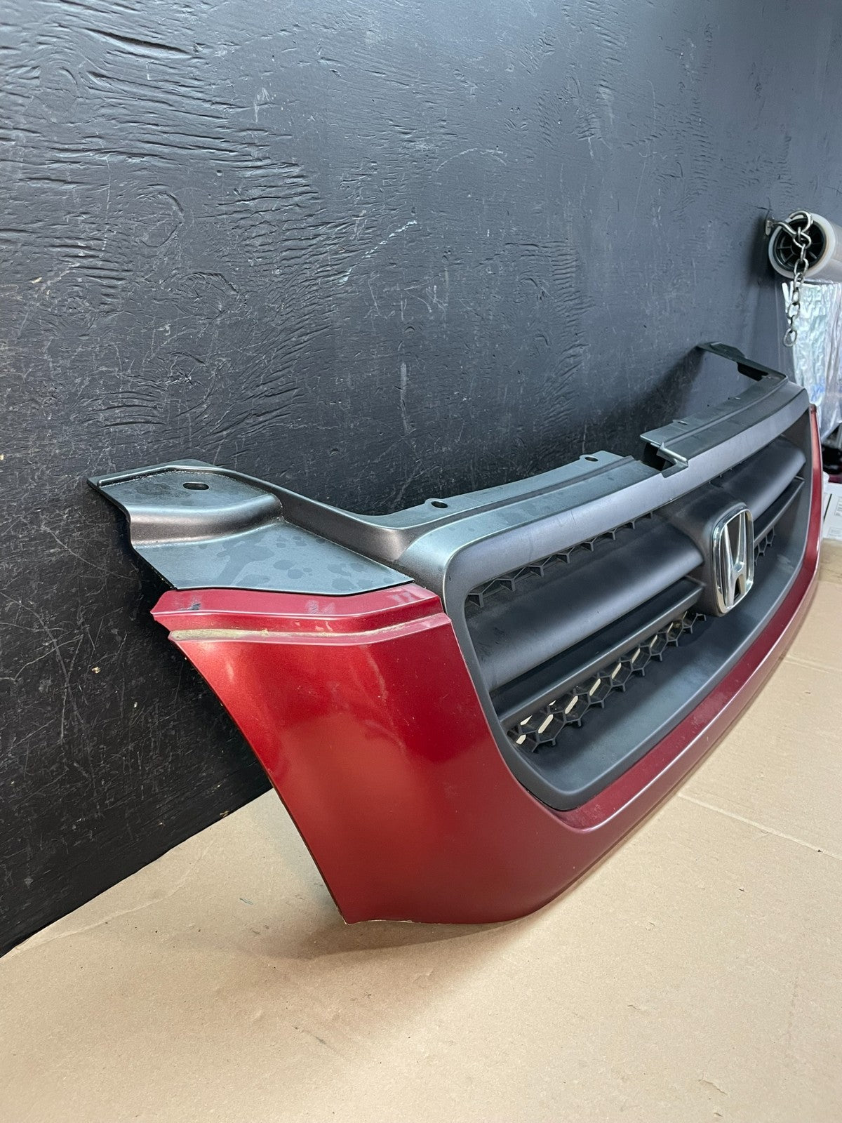 2003 2004 2005 Honda Pilot Front Upper Grill Grille AD8375 DG2