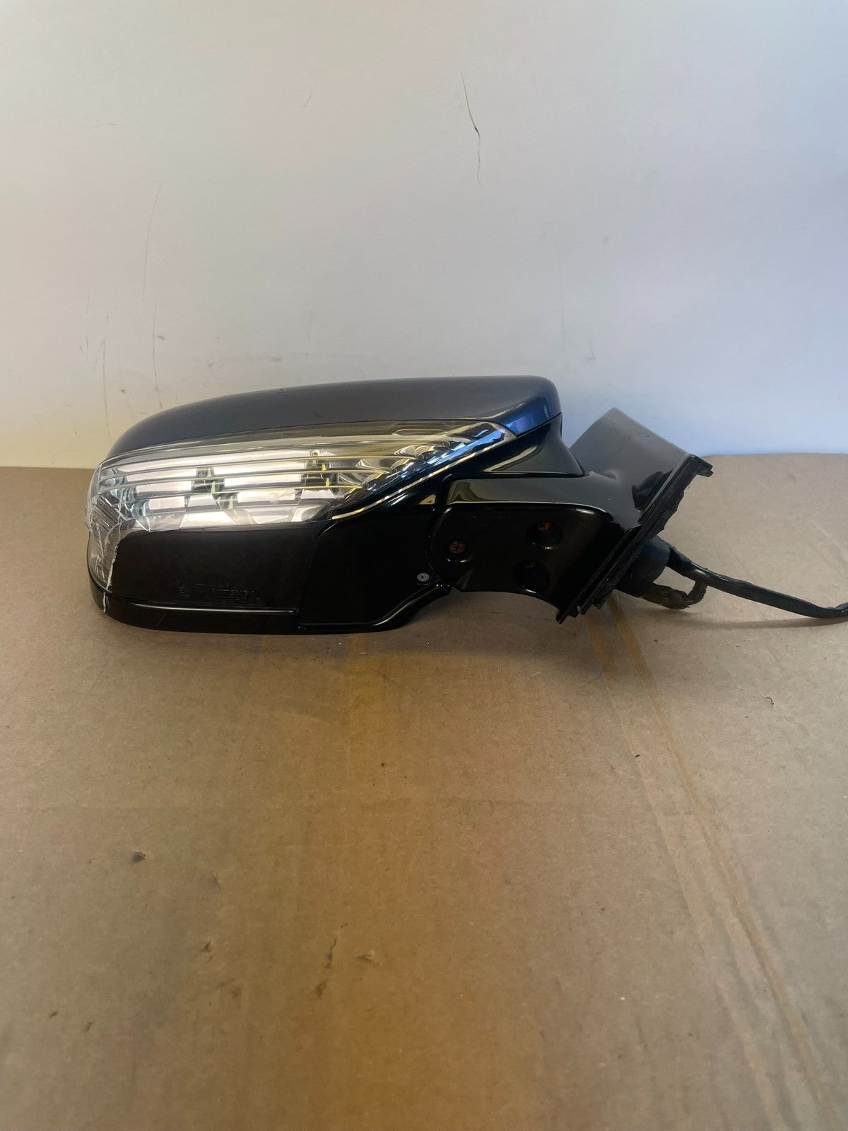 2006 to 2007 Subaru B9 Tribeca Right Passenger Door Turn Signal Mirror AG7808 DW3