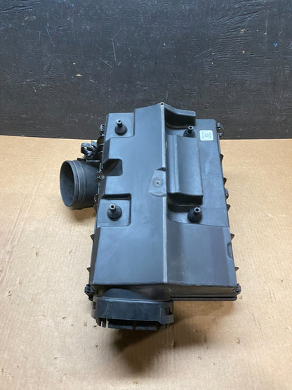 2007 to 2010 BMW X5 Air Intake Cleaner Filter Housing Box H4676 DG14