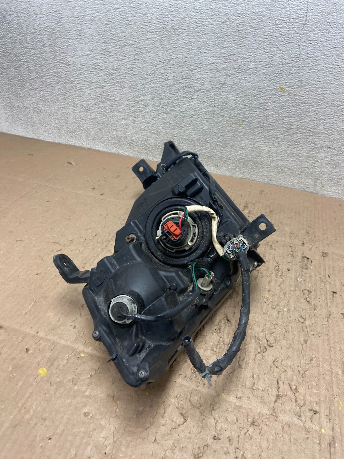 2003 to 2007 Nissan Murano Headlight Halogen Left Driver LH Y4928 DW8