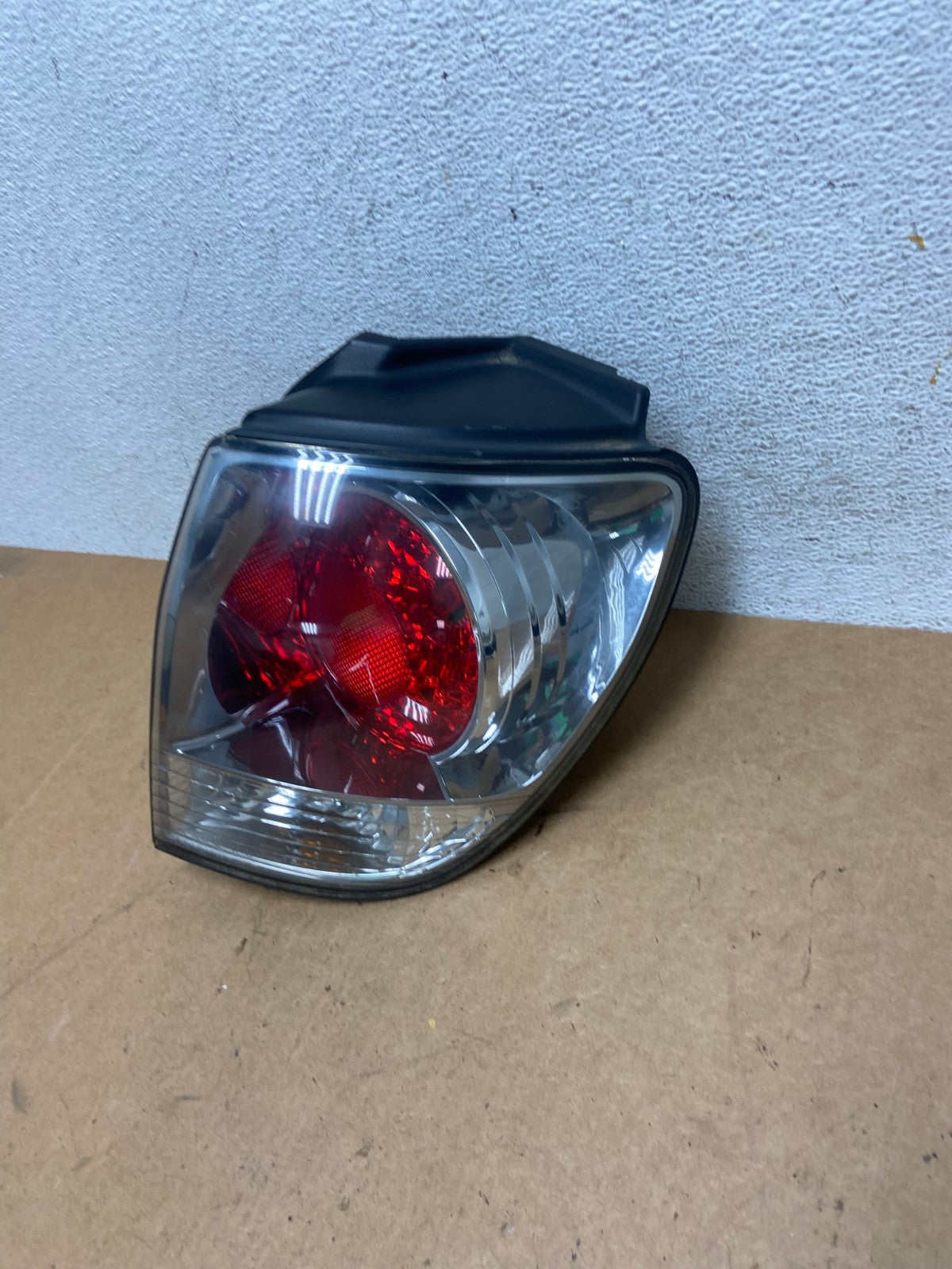2001 2002 2003 Lexus Rx300 Right Passenger Rh Side Tail Light AE3137 LK1