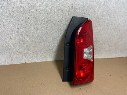 2005 to 2015 Nissan Xterra Right Passenger Rh Side Tail light AH5704 LK1